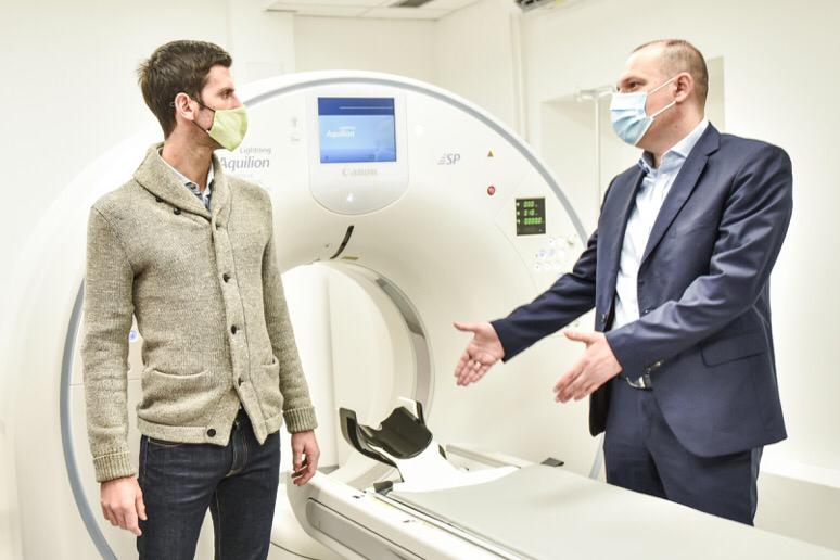 Minister Loncar and Novak Djokovic in KBC “Dr Dragisa Misovic”: Djokovic donated a cutting-edge scanner to the hospital KBC “Dragisa Misovic" 