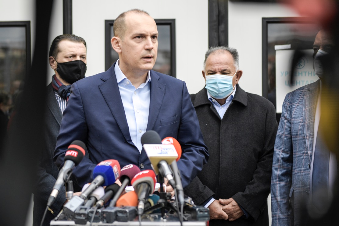 Лончар: Покушаћемо да изградимо још једну болницу у Нишу