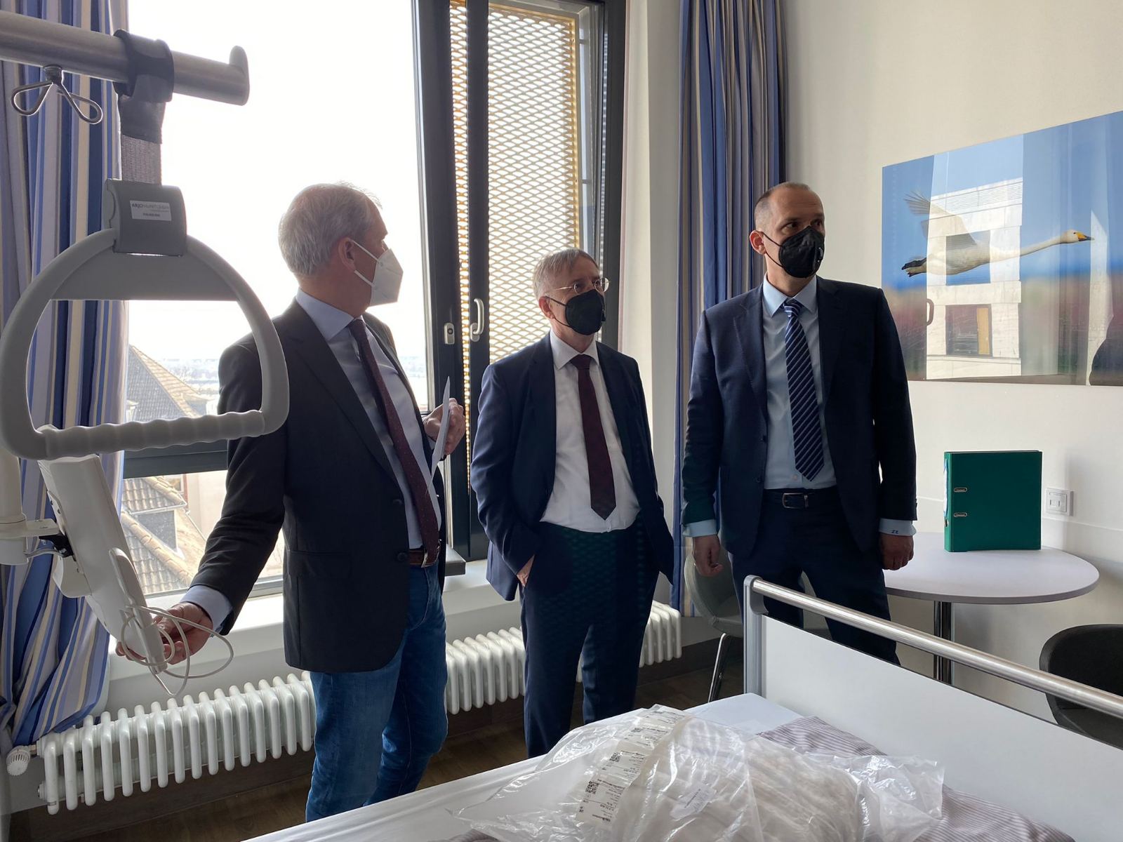 Министар Лончар у Немачкој, у посети Клиничком центру у Килу