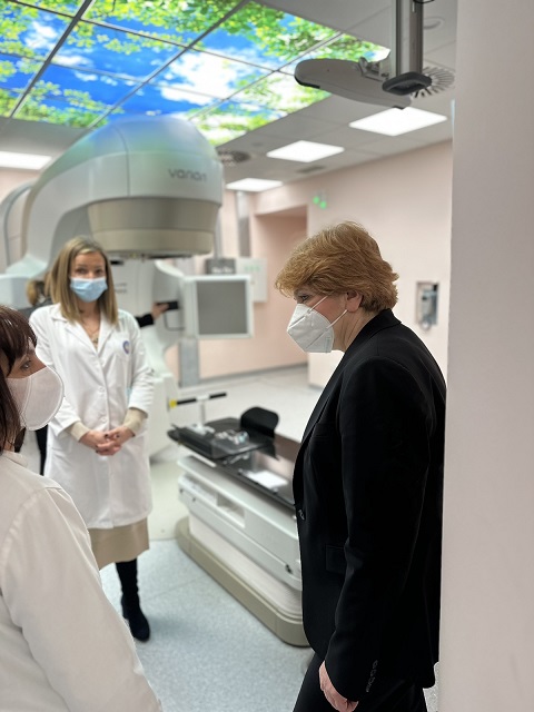 Министарка др Грујичић посетила Универзитетски клинички центар Ниш