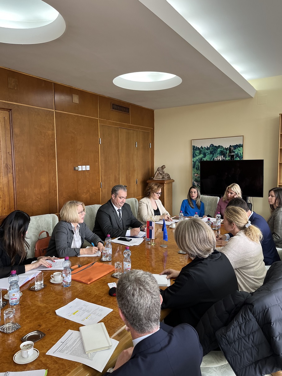 Висока делегације ЕИБ у посети Министарству здравља